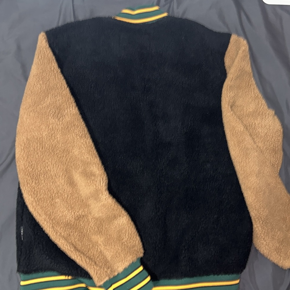 Jacket - Picture 4 of 4
